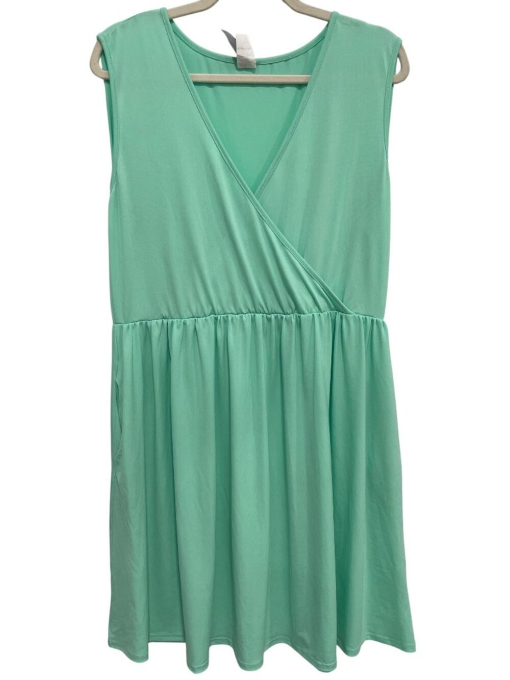 Honey Me Curvy Mini Dress XL Faux Wrap Sleeveless Surplice Neck Green Minimalist